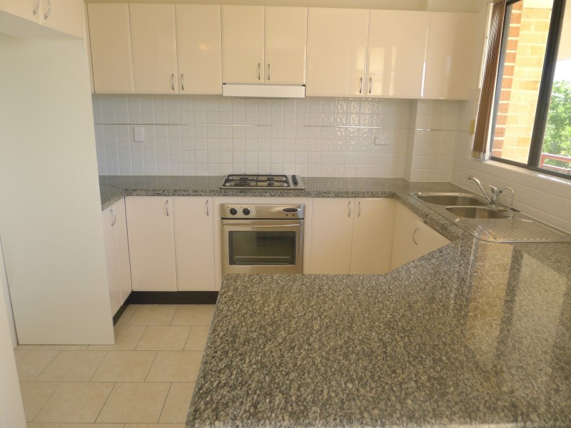 3/3-5 Cheriton Avenue, Castle Hill NSW 2154
