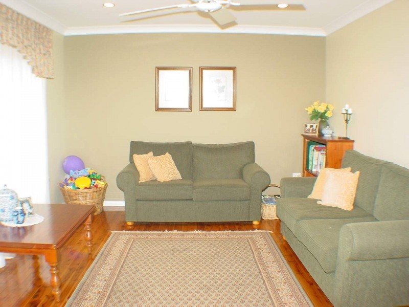 13 McDougall Avenue, Baulkham Hills NSW 2153