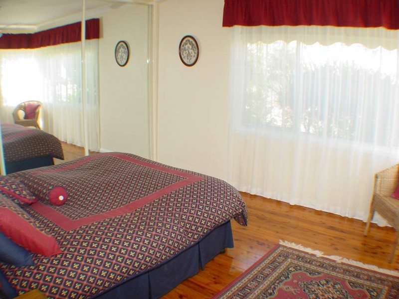 13 McDougall Avenue, Baulkham Hills NSW 2153