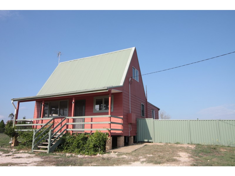 13 Red Gables Road, Box Hill NSW 2765