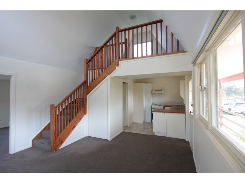 13 Red Gables Road, Box Hill NSW 2765