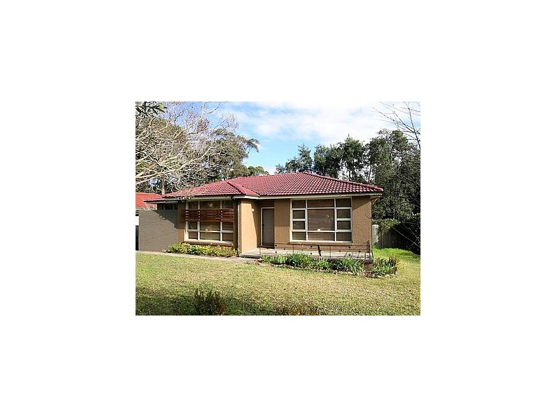 17 Yarrabee Road, Northmead NSW 2152