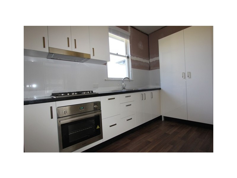 16 Hayes Road, Seven Hills NSW 2147