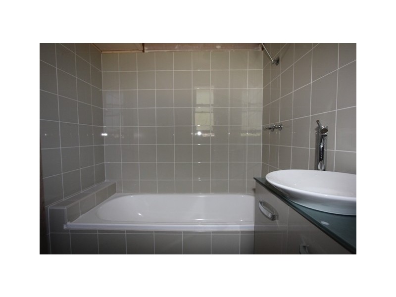 16 Hayes Road, Seven Hills NSW 2147