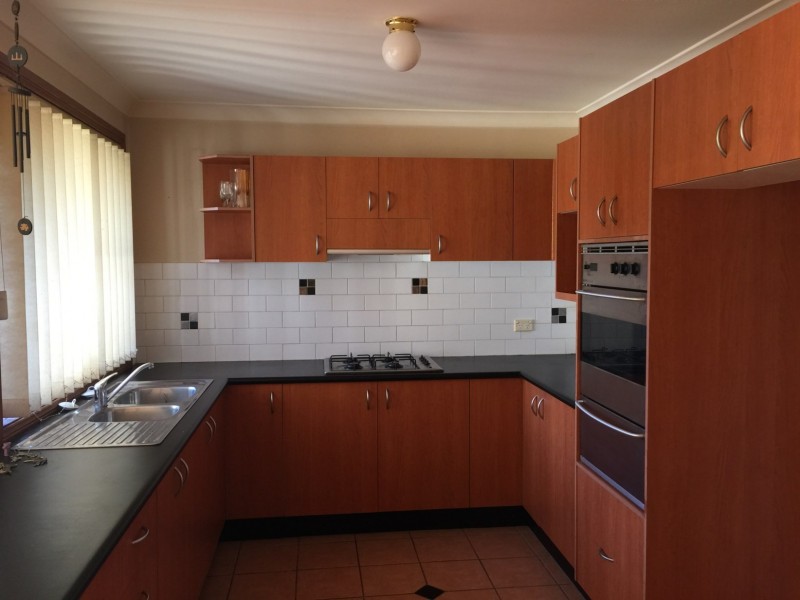 18 Sorrento Drive, Glenwood NSW 2768