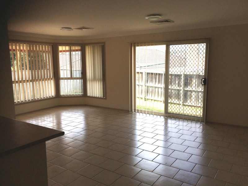 33 Tellicherry Circuit, Beaumont Hills NSW 2155