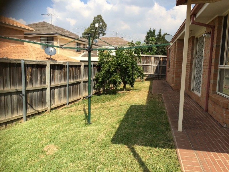 33 Tellicherry Circuit, Beaumont Hills NSW 2155