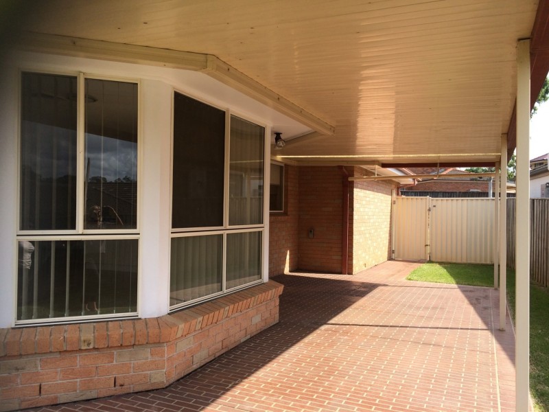 33 Tellicherry Circuit, Beaumont Hills NSW 2155