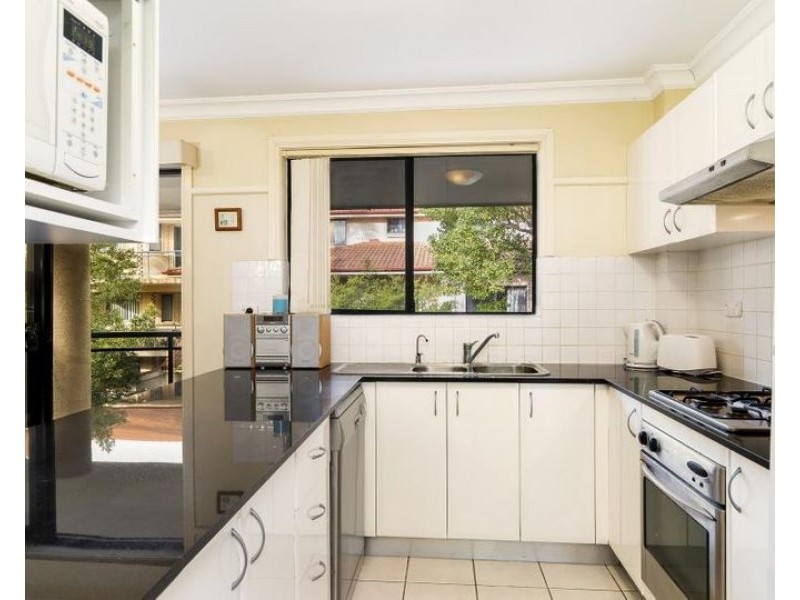 12/23-25 Showground Road, Castle Hill NSW 2154