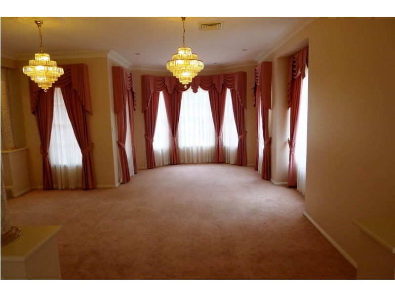 72 Kings Road, Castle Hill NSW 2154