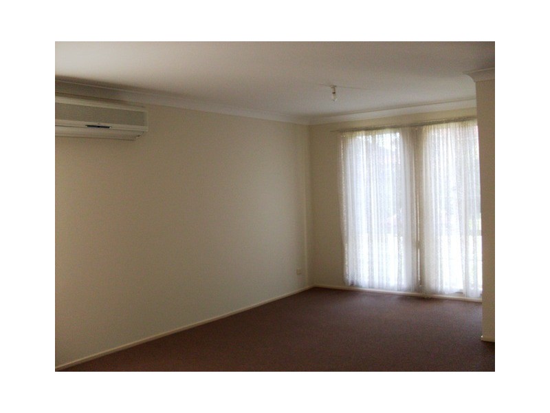 16 Ipswich Avenue, Glenwood NSW 2768