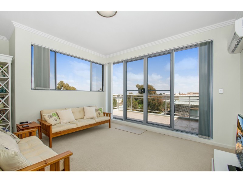 102/23-35 Crane Road, Castle Hill NSW 2154