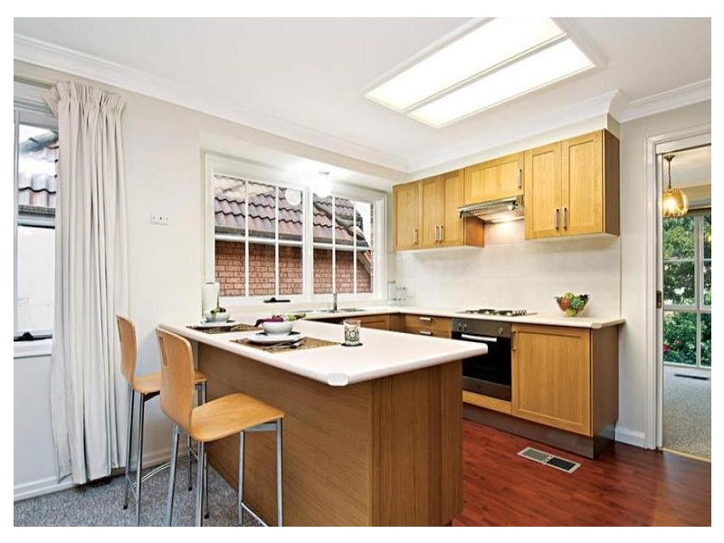 25 Crestwood Drive, Baulkham Hills NSW 2153