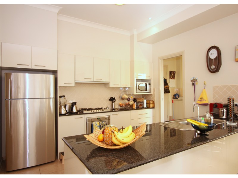 29 Linden Way, Bella Vista NSW 2153