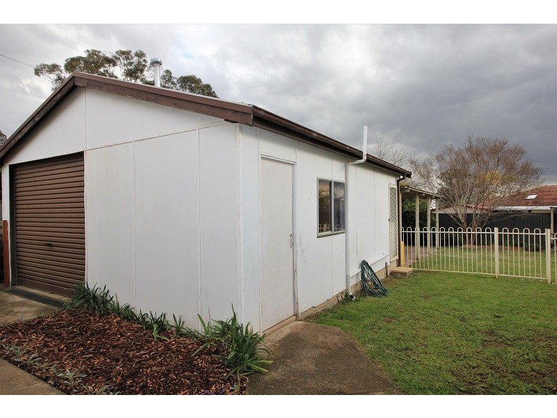 10 Maughan Street, Lalor Park NSW 2147