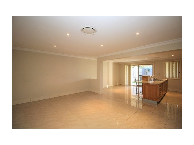 4/22-24 Owen Avenue, Baulkham Hills NSW 2153