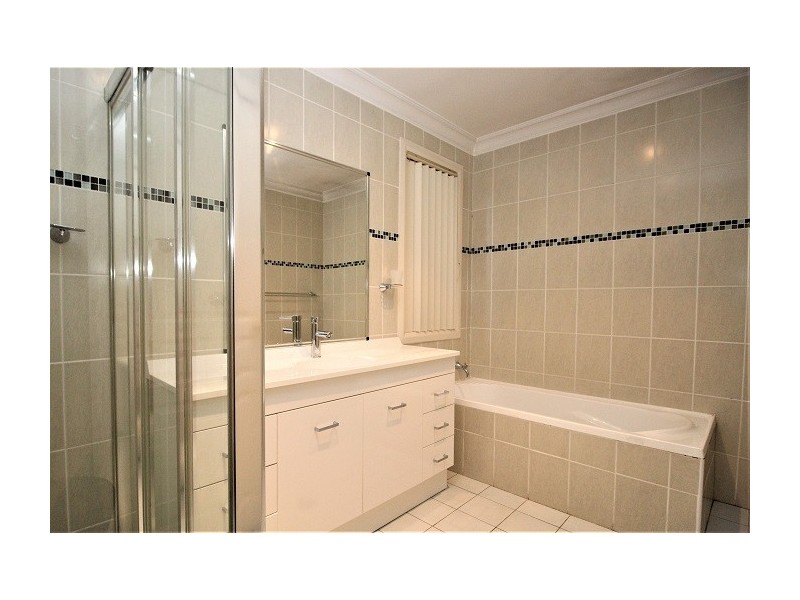 4/22-24 Owen Avenue, Baulkham Hills NSW 2153