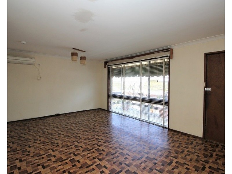 8 Eve Place, Winston Hills NSW 2153