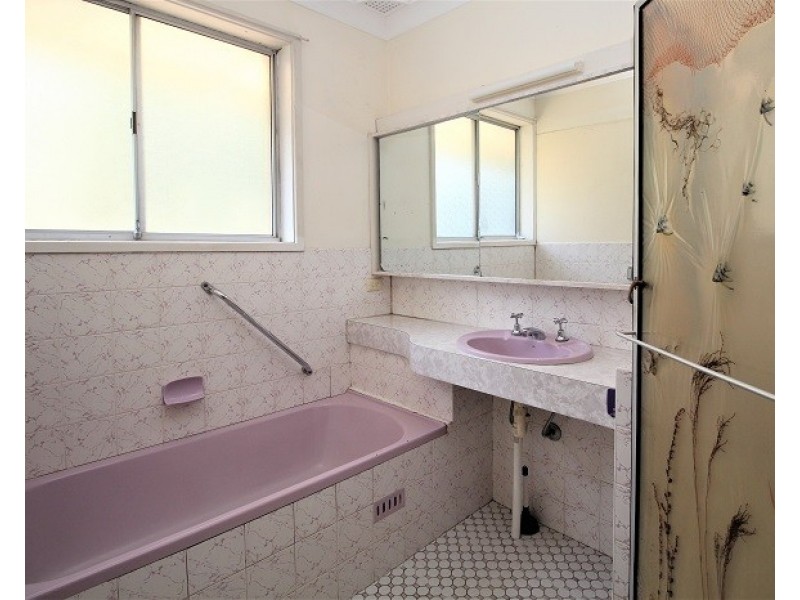 8 Eve Place, Winston Hills NSW 2153