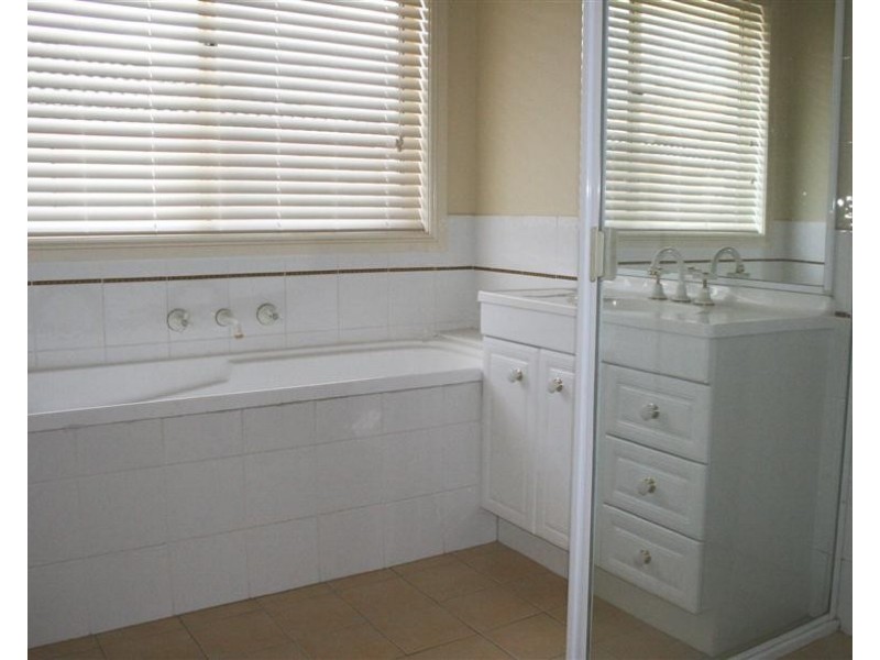 15 Collins Court, Rouse Hill NSW 2155