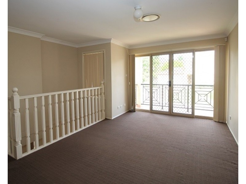 6 Redgum Crescent, Beaumont Hills NSW 2155