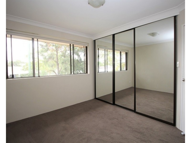 82/7 Griffiths Street, Blacktown NSW 2148