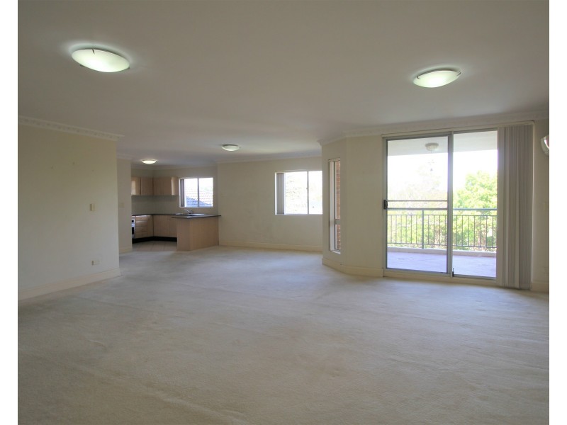 21/57-63 Cecil Ave, Castle Hill NSW 2154