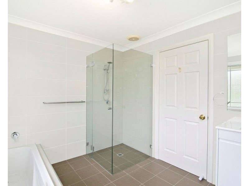 36 Neale Avenue, Cherrybrook NSW 2126