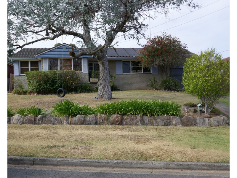 13 Gregory Avenue, Baulkham Hills NSW 2153