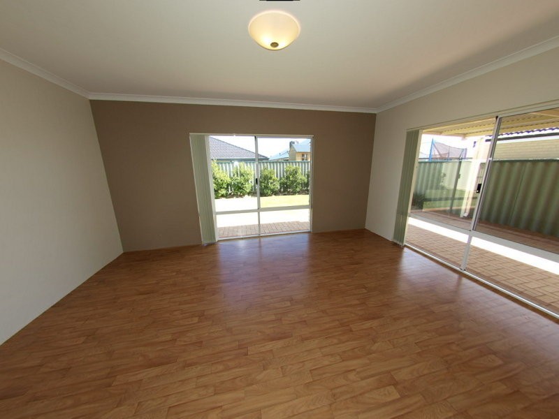 117 Bayside Boulevarde, Port Kennedy WA 6172