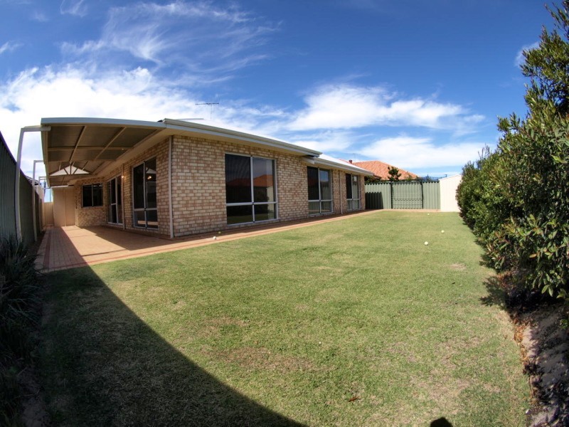 117 Bayside Boulevarde, Port Kennedy WA 6172