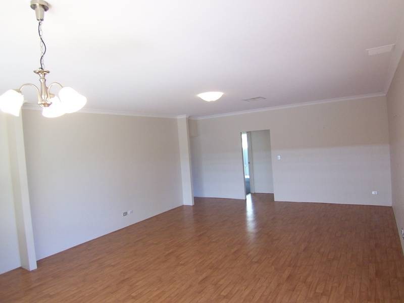 117 Bayside Boulevarde, Port Kennedy WA 6172