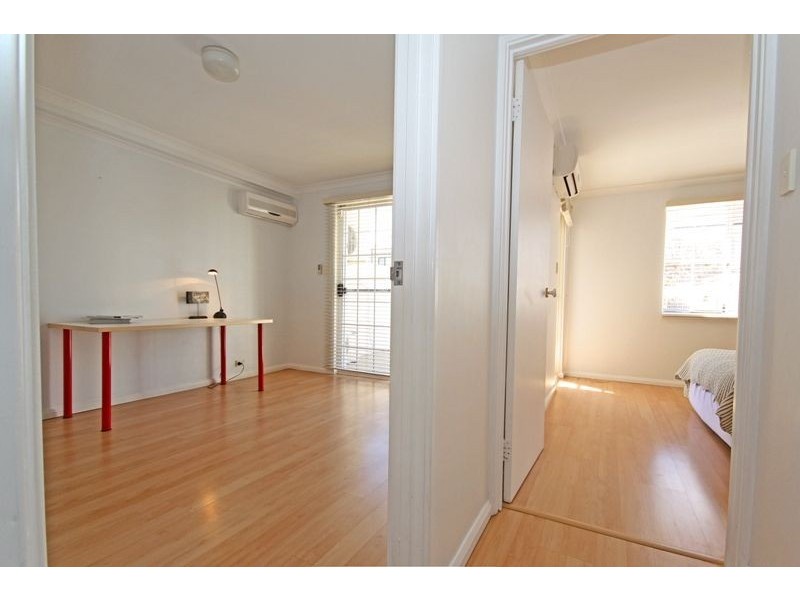 1/19 Little Shenton Lane, Northbridge WA 6003
