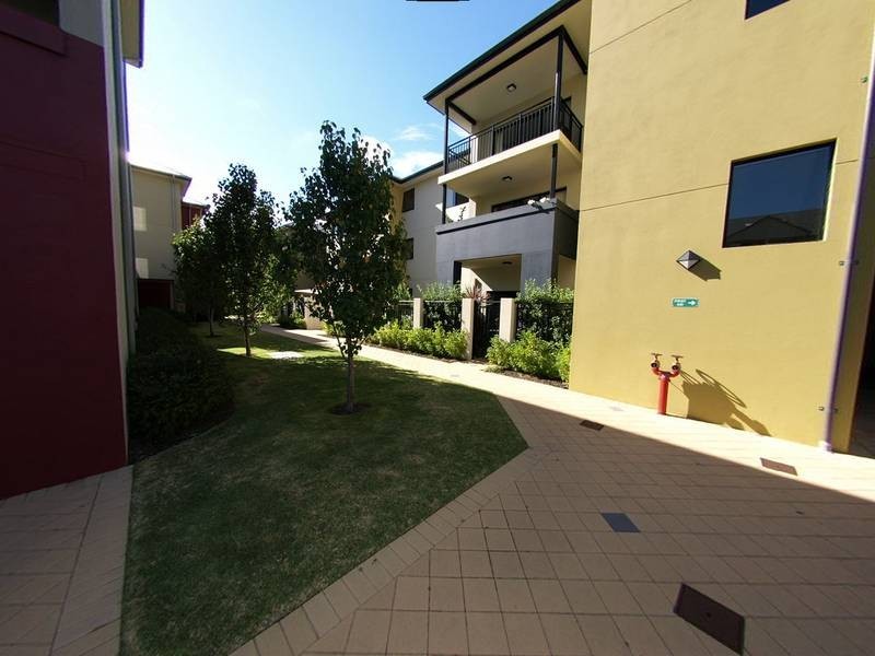 111/215 Stirling Street, Perth WA 6000