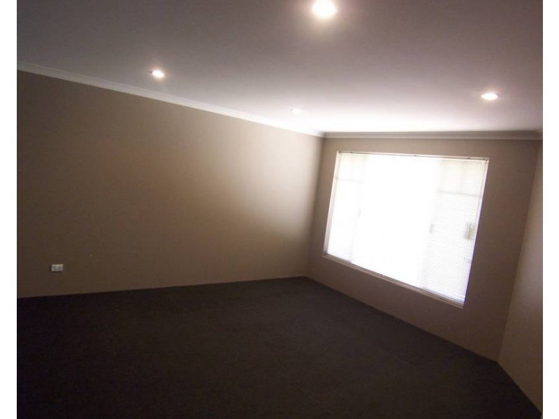 117 Bayside Bvld, Port Kennedy WA 6172