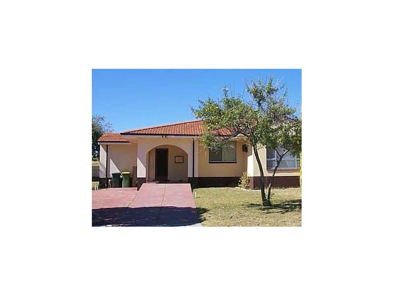 1a Ives street, Hamilton Hill WA 6163