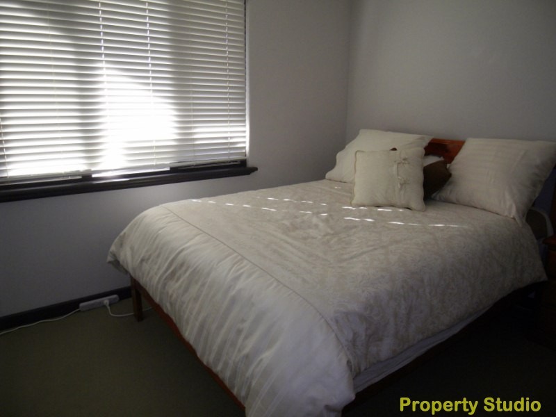 4/84 Lockhart Street, Como WA 6152