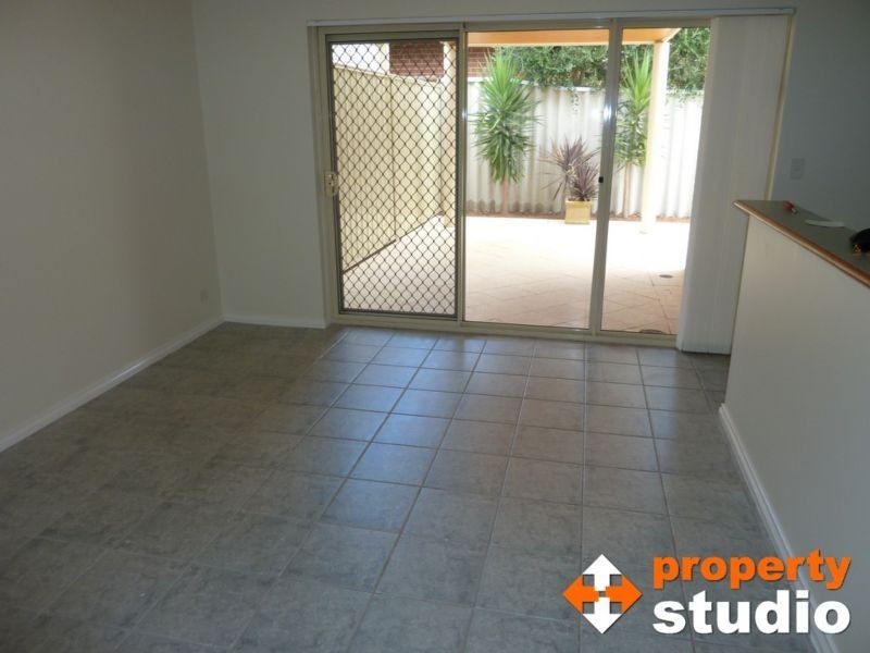 15 Daisy Lane, Como WA 6152