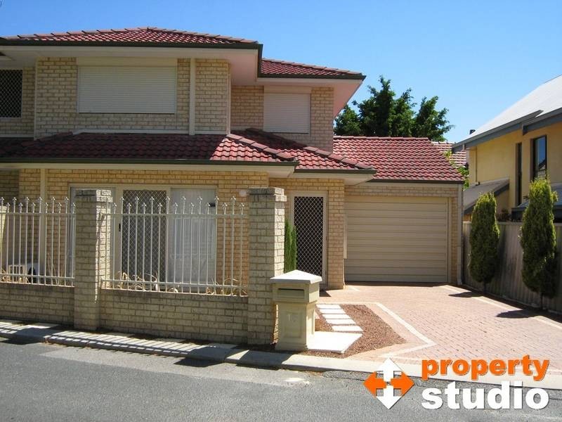 15 Daisy Lane, Como WA 6152