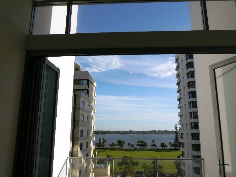 37/151 Adelaide Terrace, East Perth WA 6004