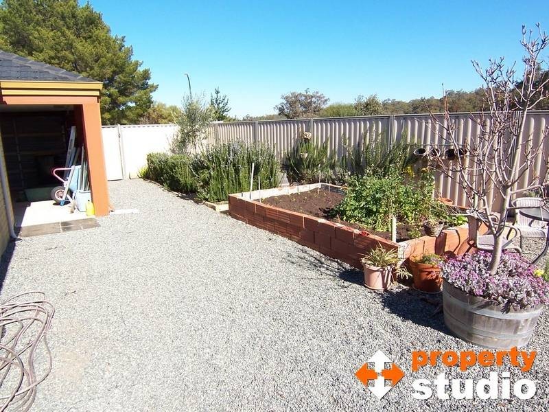 34 Burkett Terrace, Bertram WA 6167