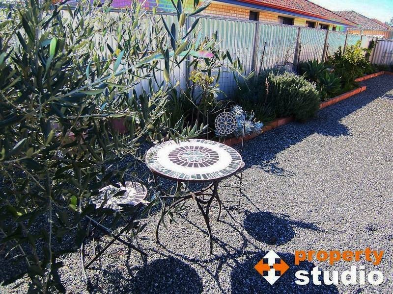 34 Burkett Terrace, Bertram WA 6167