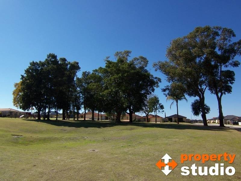34 Burkett Terrace, Bertram WA 6167