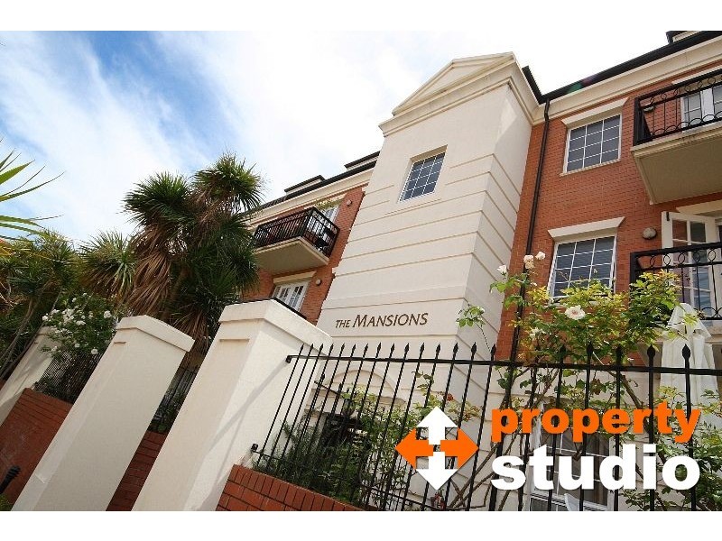 1/19 Little Shenton Lane, Northbridge WA 6003