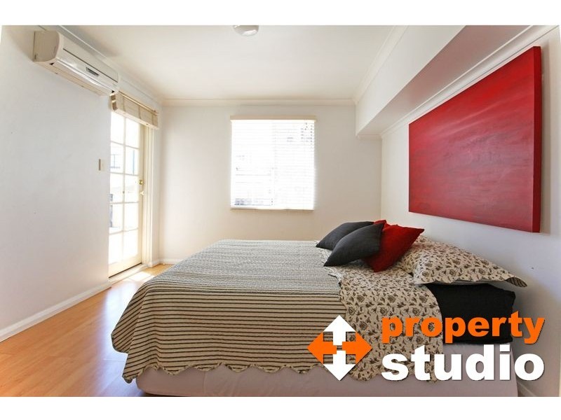 1/19 Little Shenton Lane, Northbridge WA 6003