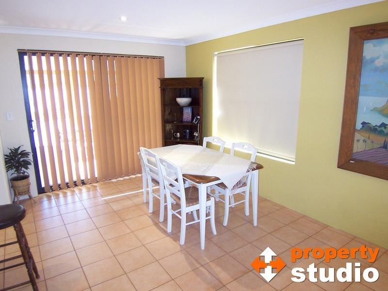 34 Burkett Terrace, Bertram WA 6167