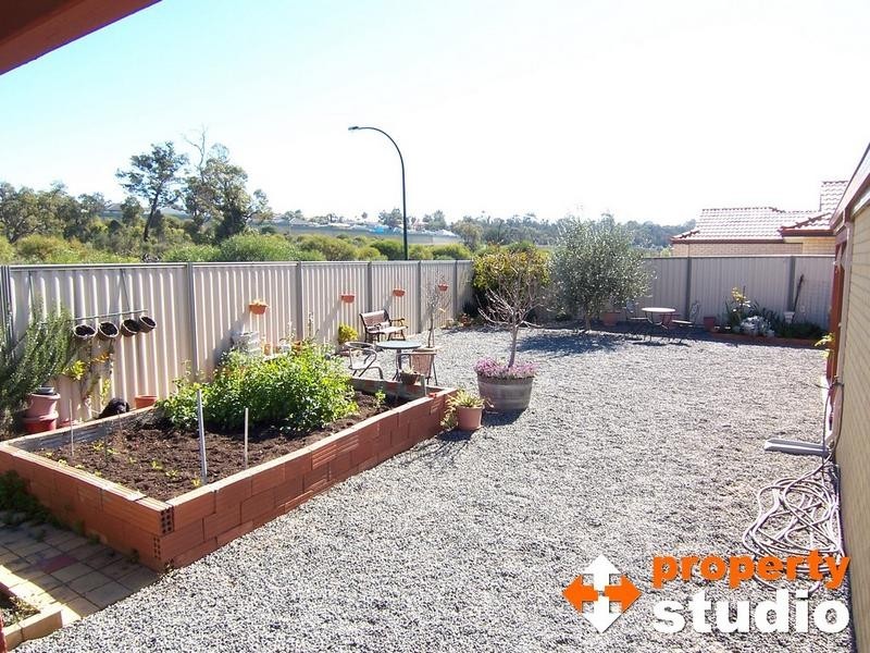 34 Burkett Terrace, Bertram WA 6167