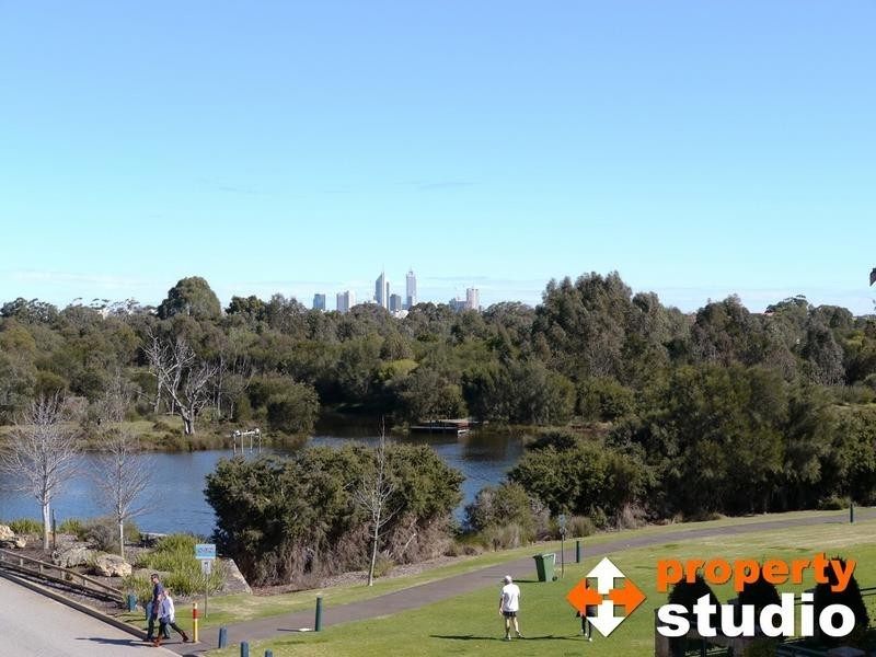 2/51 Tidewater Way, Ascot WA 6104