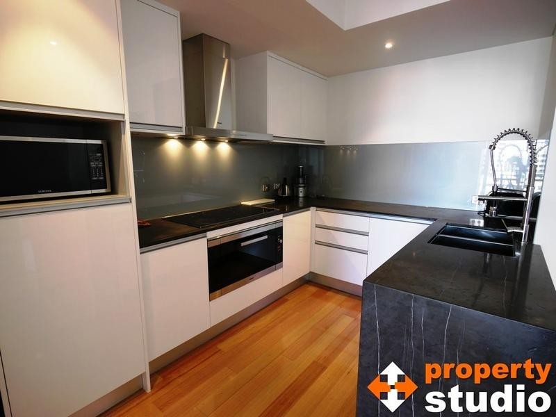 33/33 Malcolm Street, Perth WA 6000