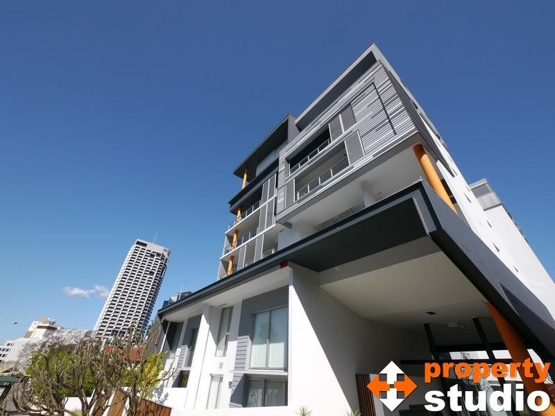 33/33 Malcolm Street, Perth WA 6000